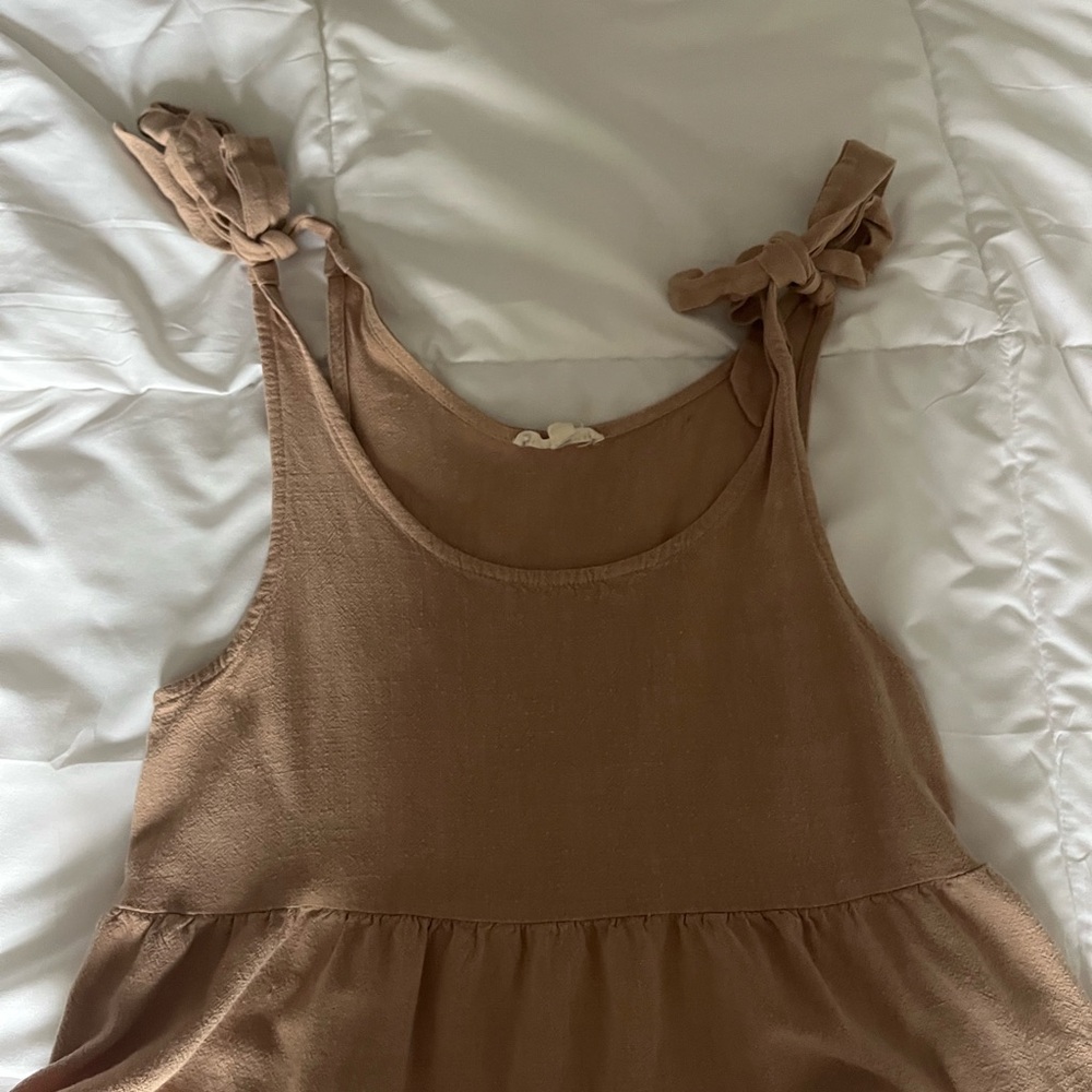 PacSun Beige Sleeveless Top